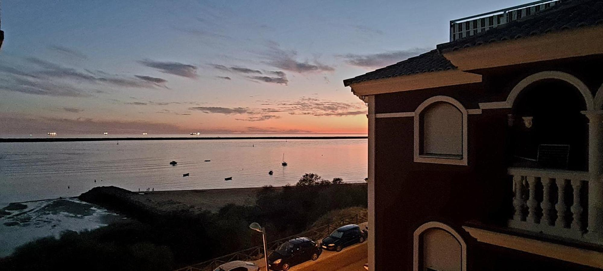 El Apartamento De Amy Con Vistas Al Mar Mazagón エクステリア 写真